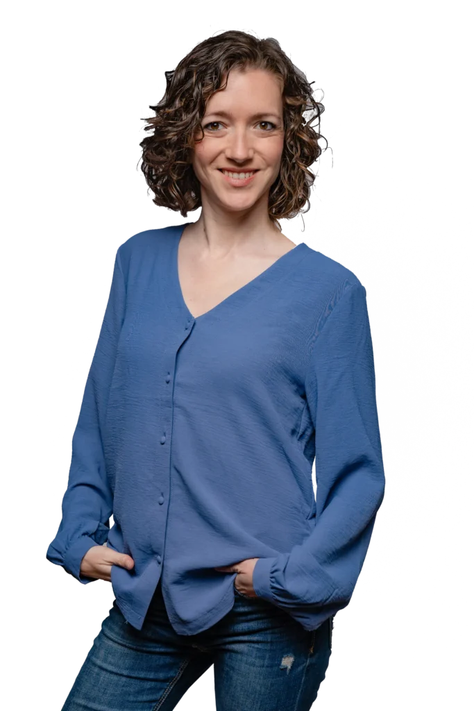 Emma Mussoll de azul